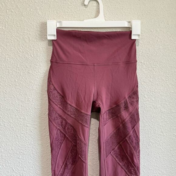 Lululemon Wunder Under High-Rise Legging Flocked 28" Plumful Size 2 Floral Gym - Picture 2 of 10